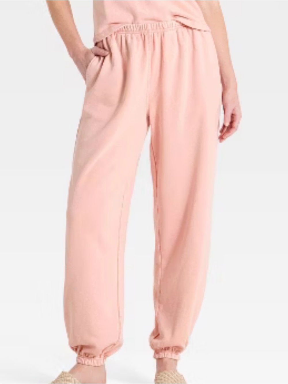 NWT: Brandy Melville Rosa Sweatpants OS